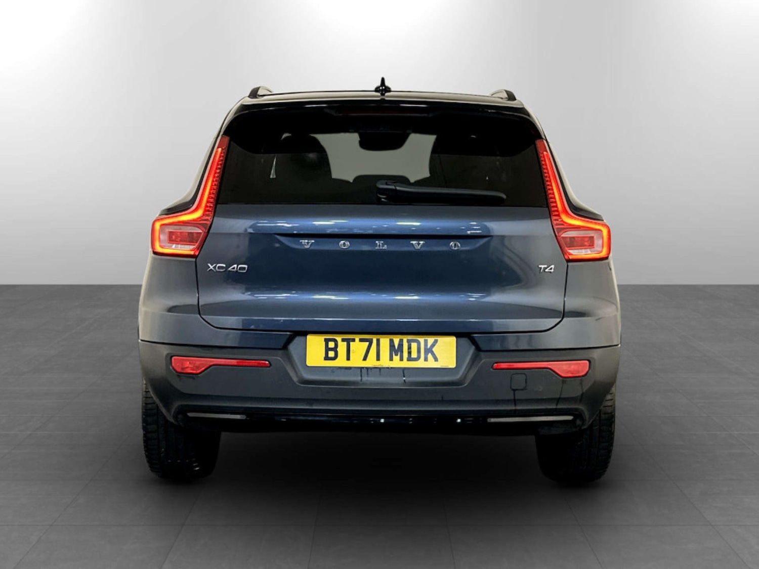 Used Volvo XC40 2021 for sale - 77452477: Photo 8