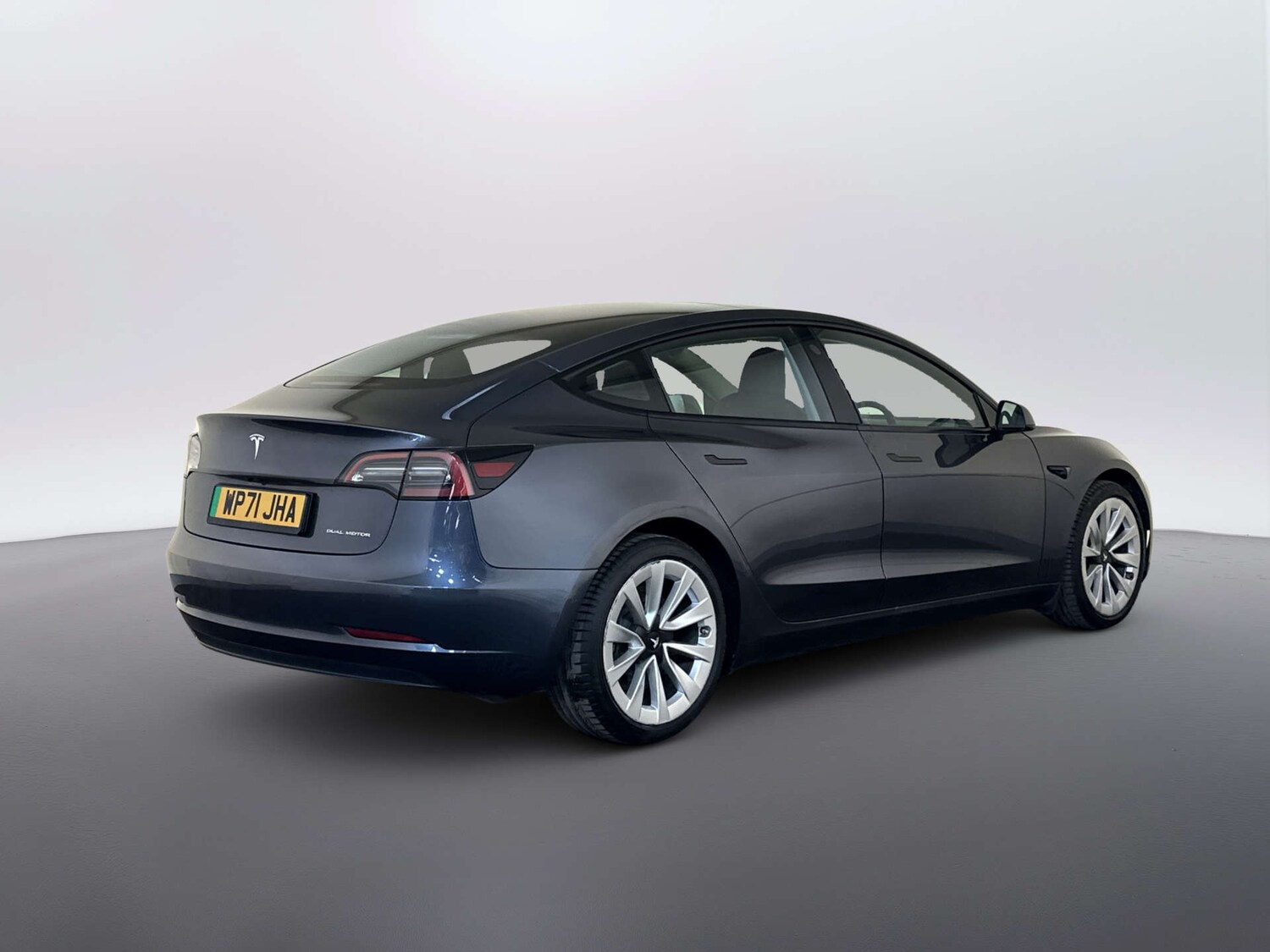 Used Tesla Model 3 2021 for sale - 77931977: Photo 10