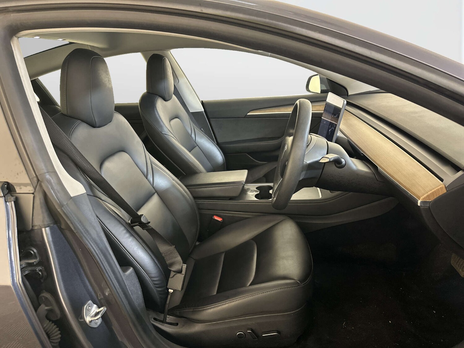 Used Tesla Model 3 2021 for sale - 77931977: Photo 13