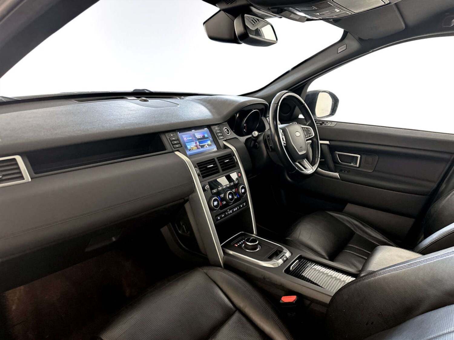 Used Land Rover Discovery Sport 2017 for sale - 77452437: Photo 12