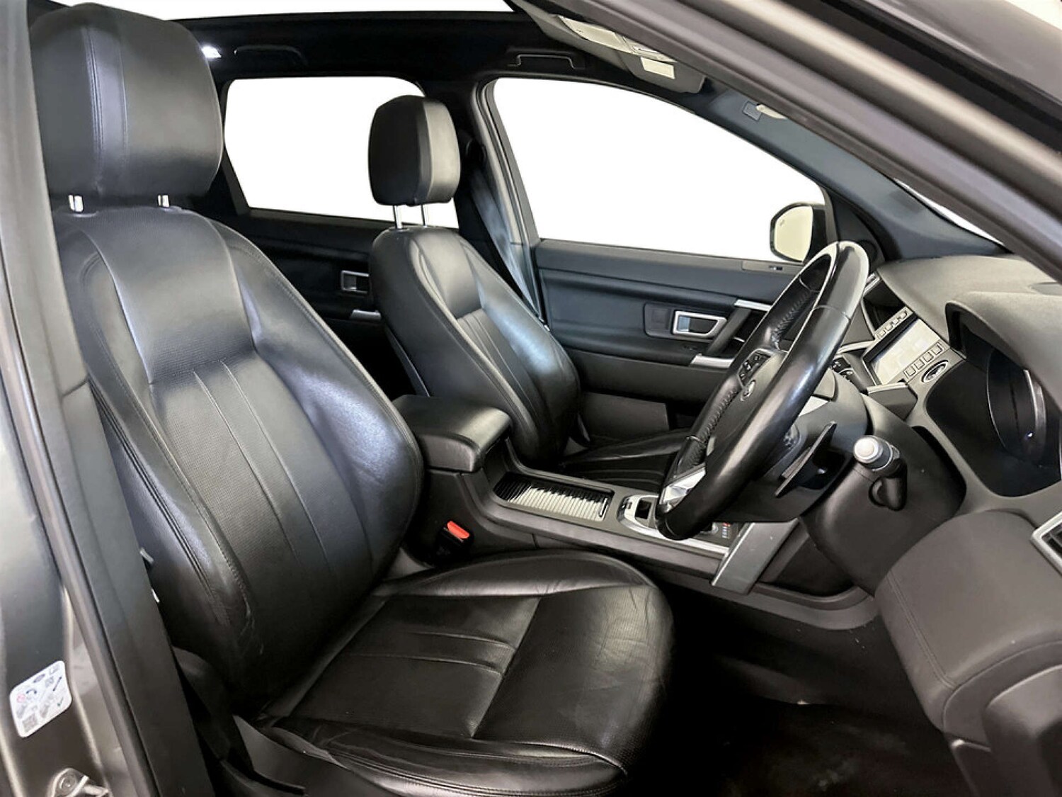 Used Land Rover Discovery Sport 2017 for sale - 77452437: Photo 13