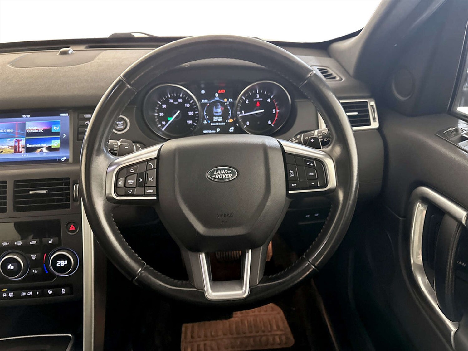 Used Land Rover Discovery Sport 2017 for sale - 77452437: Photo 16