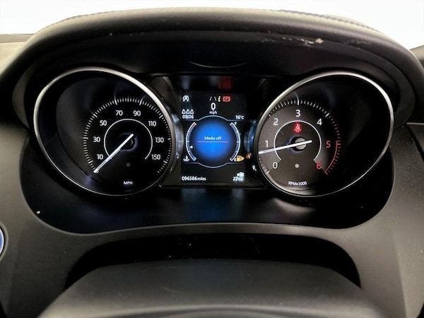 Used Jaguar E-Pace 2020 for sale - 75712676: Photo 18
