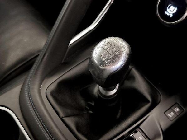 Used Jaguar E-Pace 2020 for sale - 75712676: Photo 26
