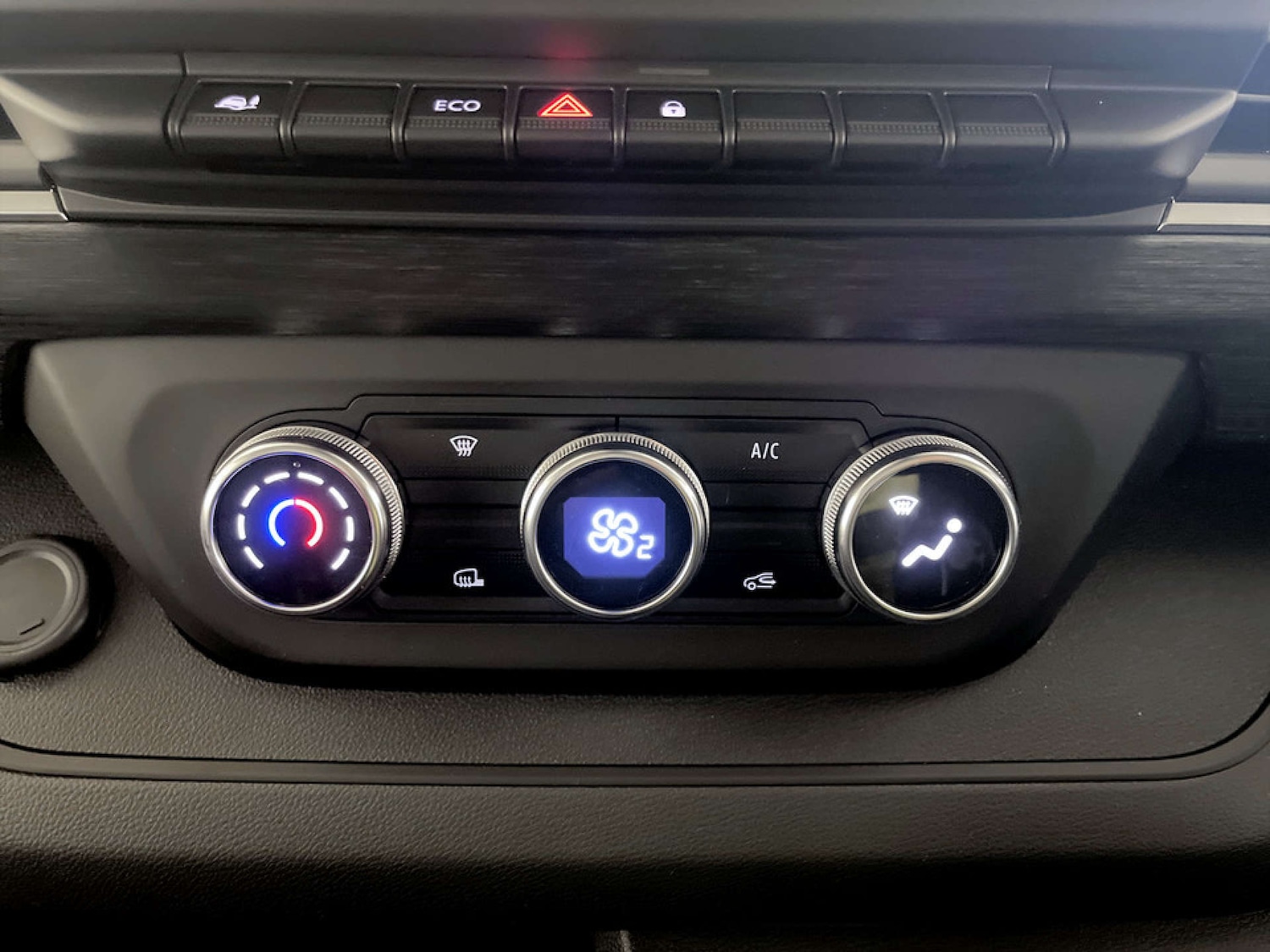 Used Renault Trafic 2025 for sale - 77185660: Photo 24