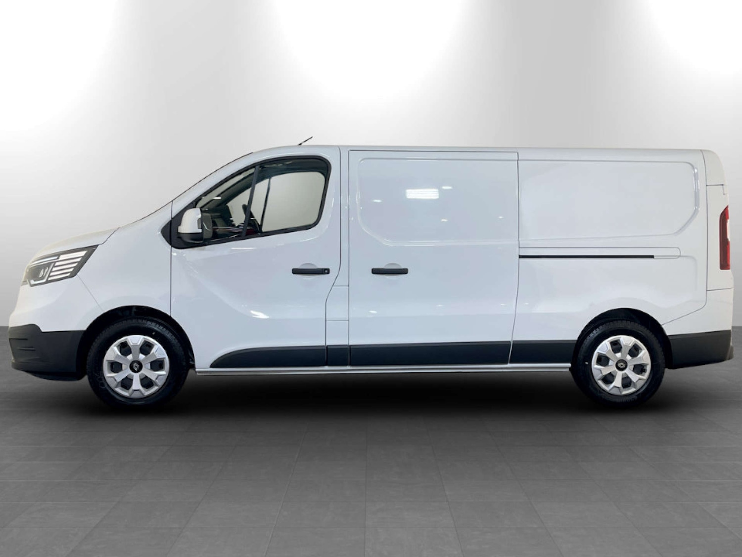 Used Renault Trafic 2025 for sale - 77185660: Photo 6