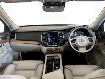 Used Volvo XC90 2020 for sale - 75656174: Photo