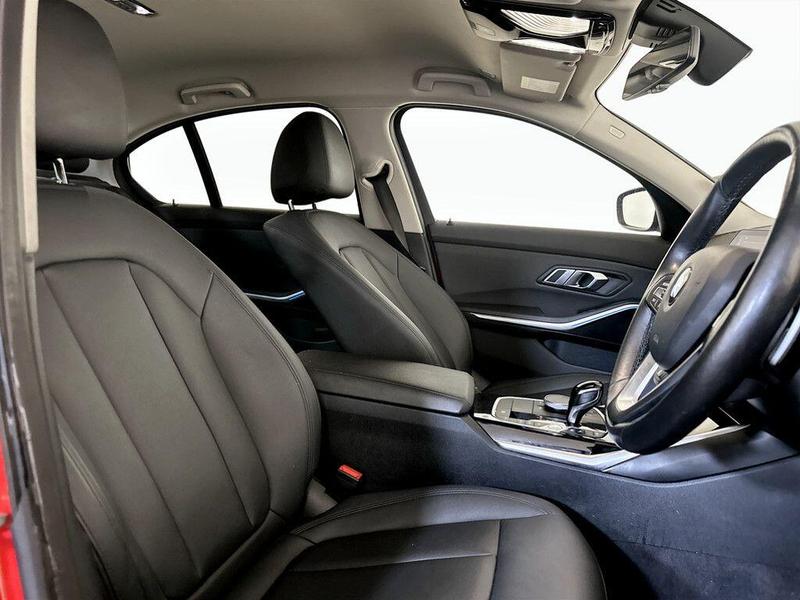 Used BMW 3 Series 2021 for sale - 76156792: Photo 12