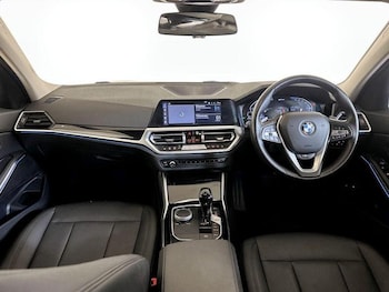 Used BMW 3 Series 2021 for sale - 76156792: Photo 3