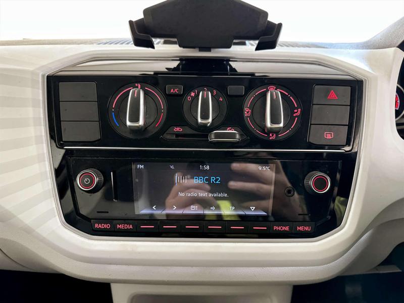 Used Volkswagen up! 2017 for sale - 76908607: Photo 21