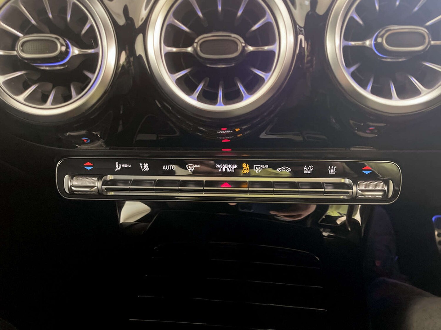 Used Mercedes-Benz CLA 2022 for sale - 77802018: Photo 25