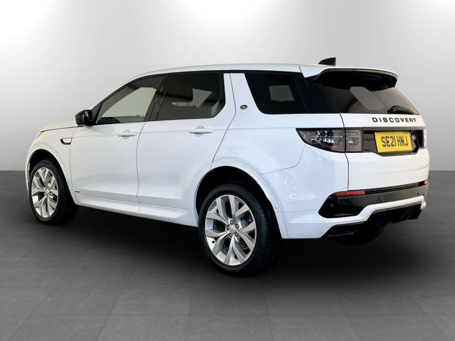 Used Land Rover Discovery Sport 2021 for sale - 77185526: Photo 8