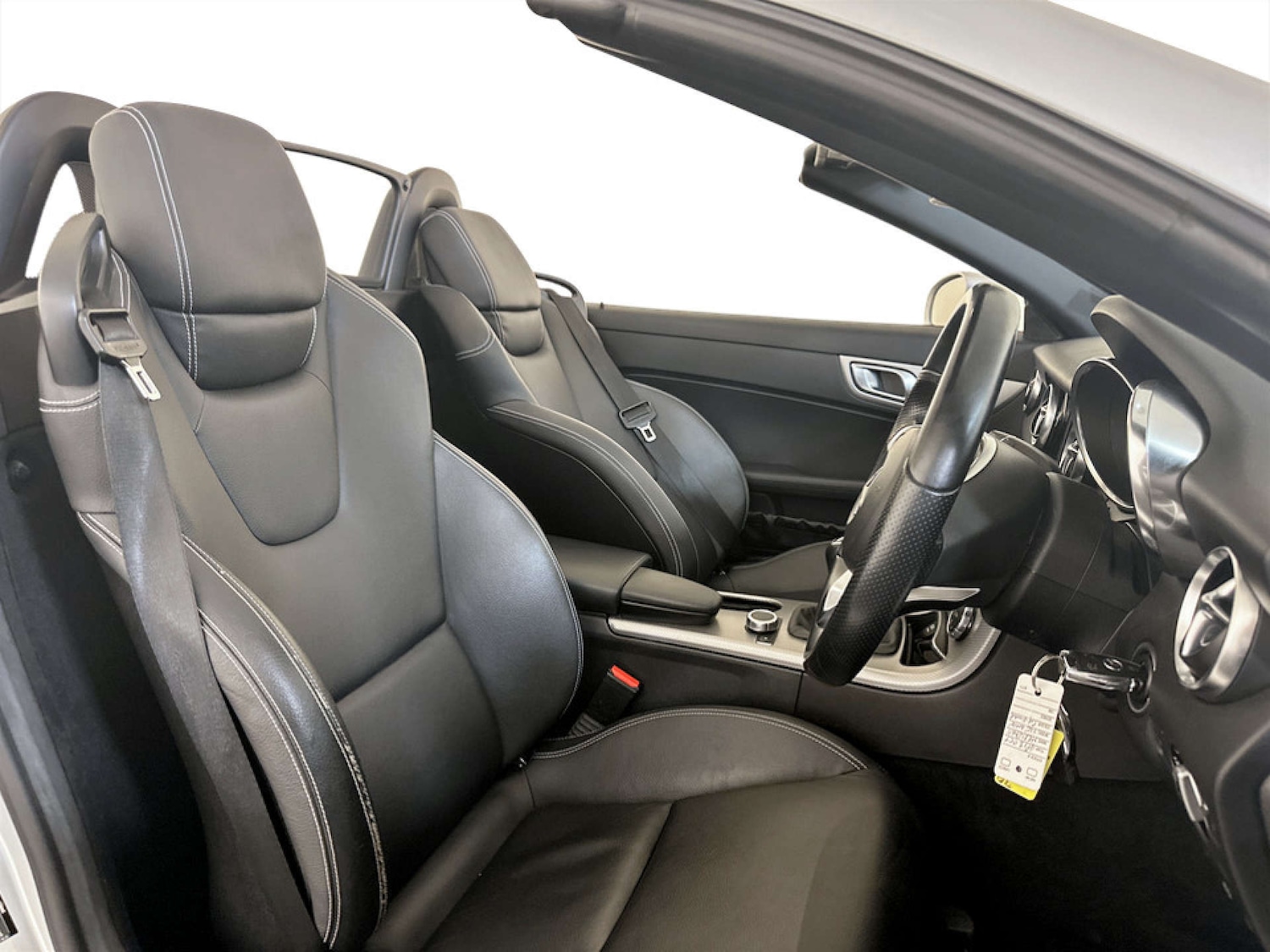 Used Mercedes-Benz SLC 2018 for sale - 77749099: Photo 13