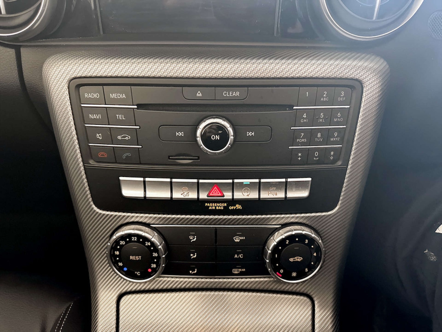 Used Mercedes-Benz SLC 2018 for sale - 77749099: Photo 23