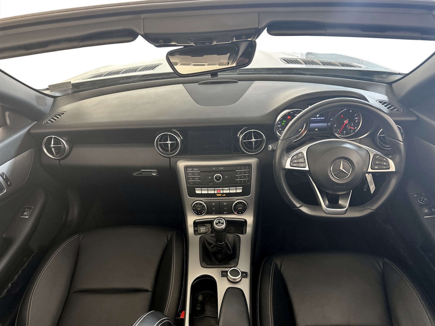 Used Mercedes-Benz SLC 2018 for sale - 77749099: Photo 3