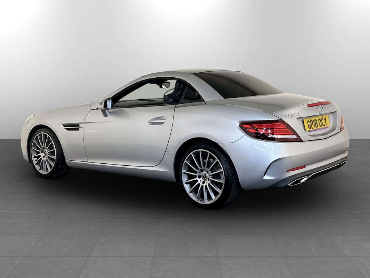 Used Mercedes-Benz SLC 2018 for sale - 77749099: Photo 8