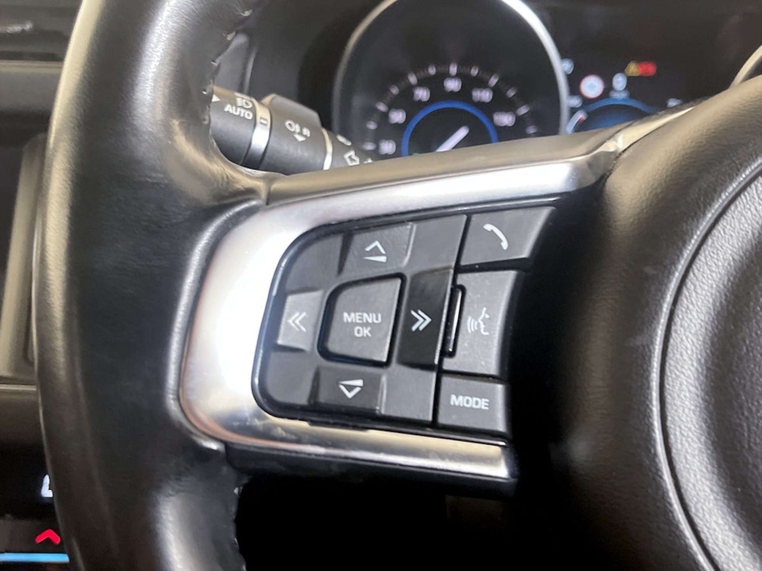 Used Jaguar XF 2018 for sale - 77492517: Photo 17