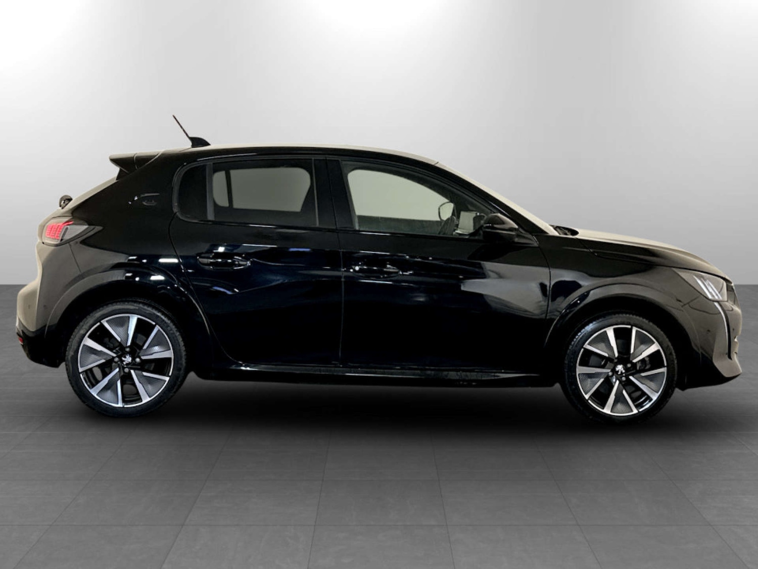 Used Peugeot 208 2021 for sale - 77690686: Photo 10