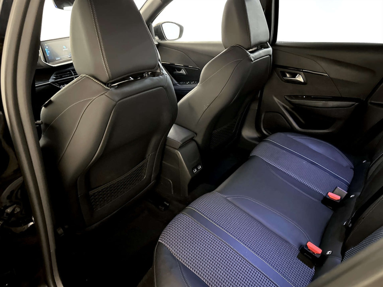 Used Peugeot 208 2021 for sale - 77690686: Photo 13