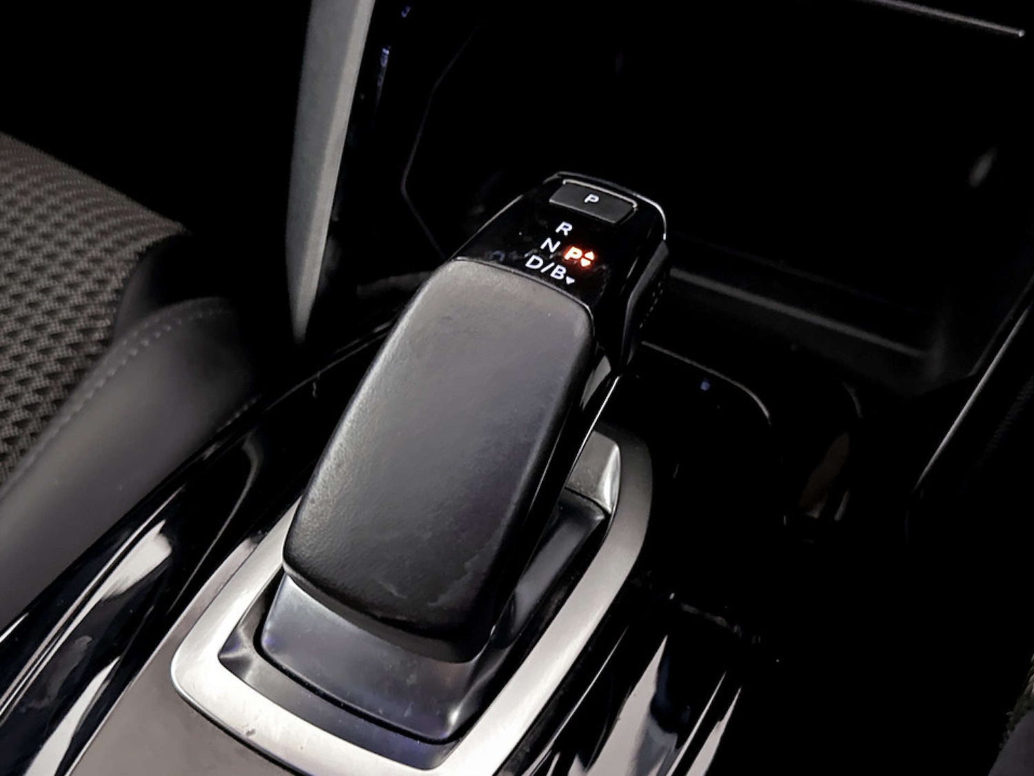 Used Peugeot 208 2021 for sale - 77690686: Photo 27