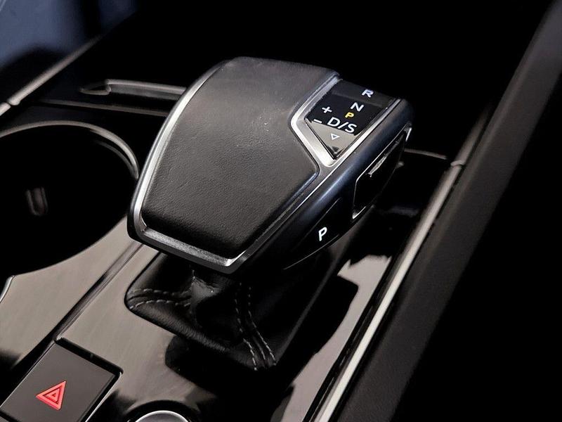 Used Volkswagen Touareg 2020 for sale - 76355639: Photo 28