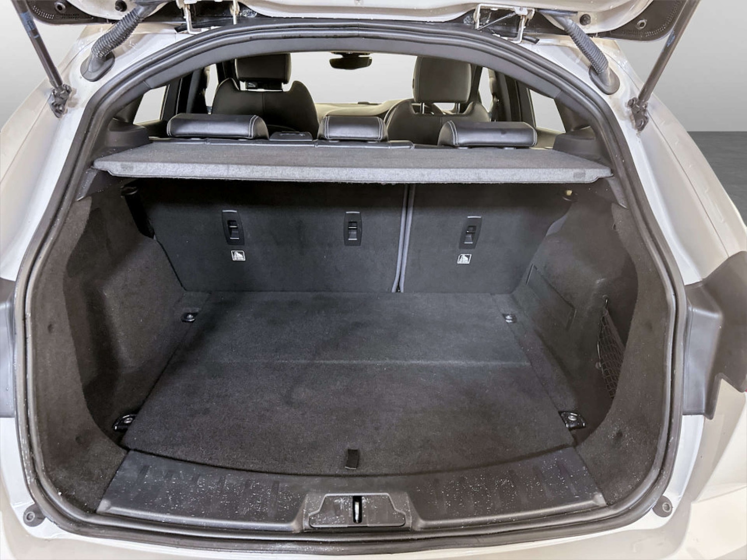 Used Jaguar E-Pace 2018 for sale - 77431895: Photo 13