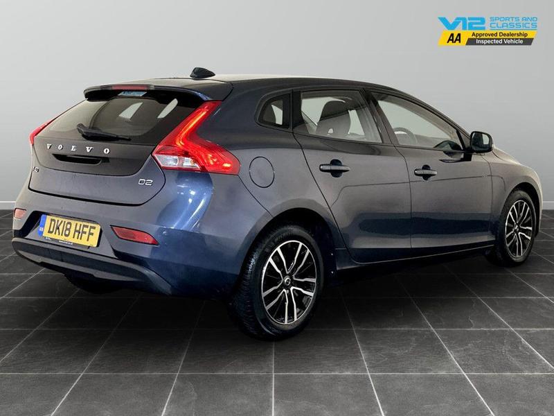Used Volvo V40 2018 for sale - 76355601: Photo 10