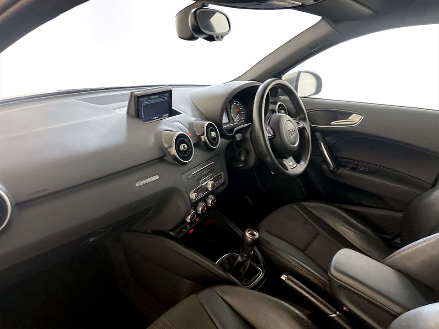 Used Audi A1 2016 for sale - 77185576: Photo 12