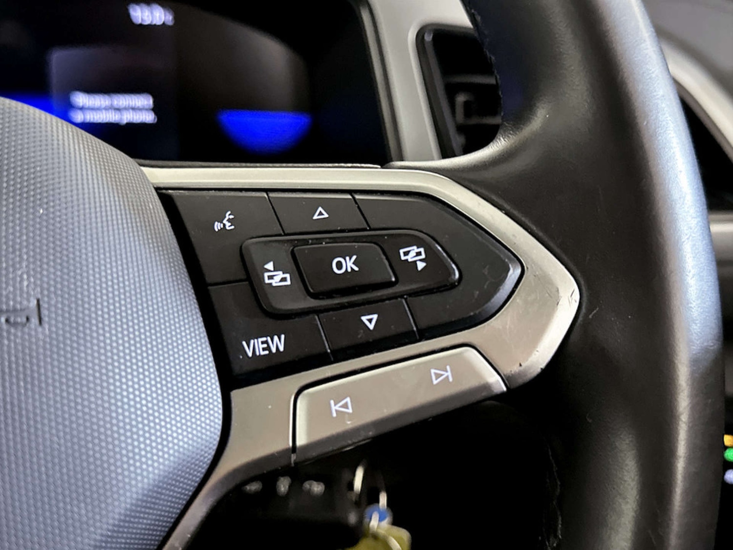 Used Volkswagen T-Roc 2023 for sale - 77717766: Photo 20