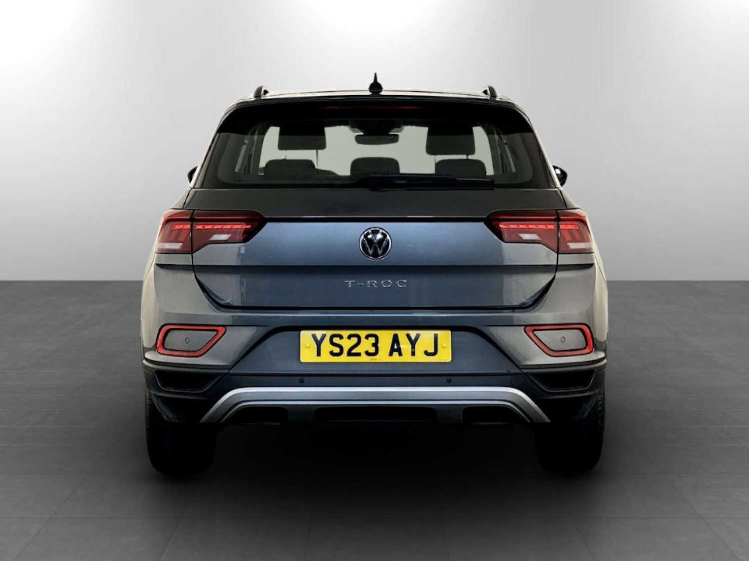 Used Volkswagen T-Roc 2023 for sale - 77717766: Photo 9