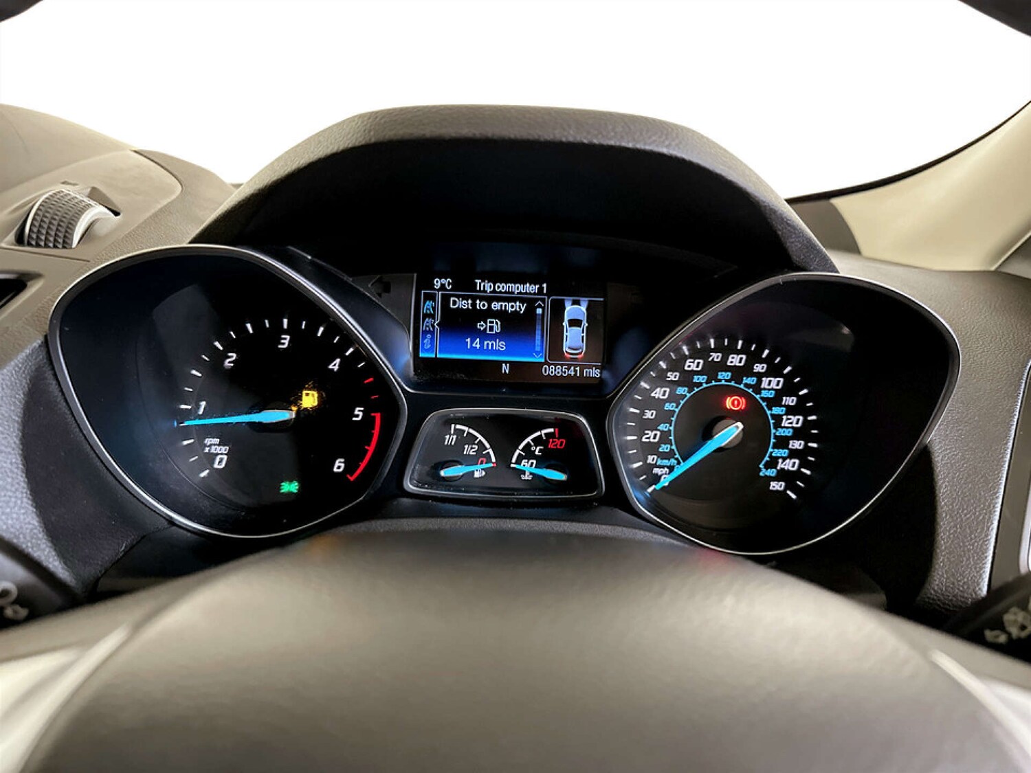 Used Ford Kuga 2016 for sale - 77504077: Photo 19