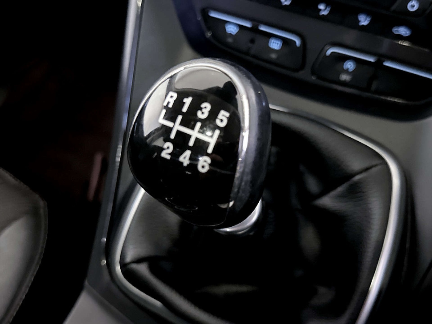 Used Ford Kuga 2016 for sale - 77504077: Photo 26