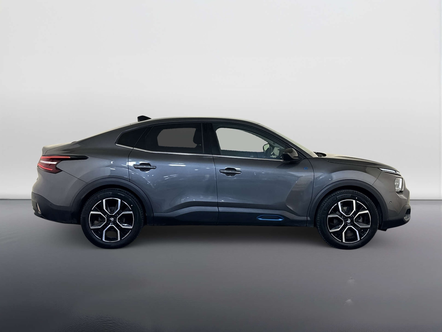 Used Citroen e-C4 X 2023 for sale - 77945450: Photo 11