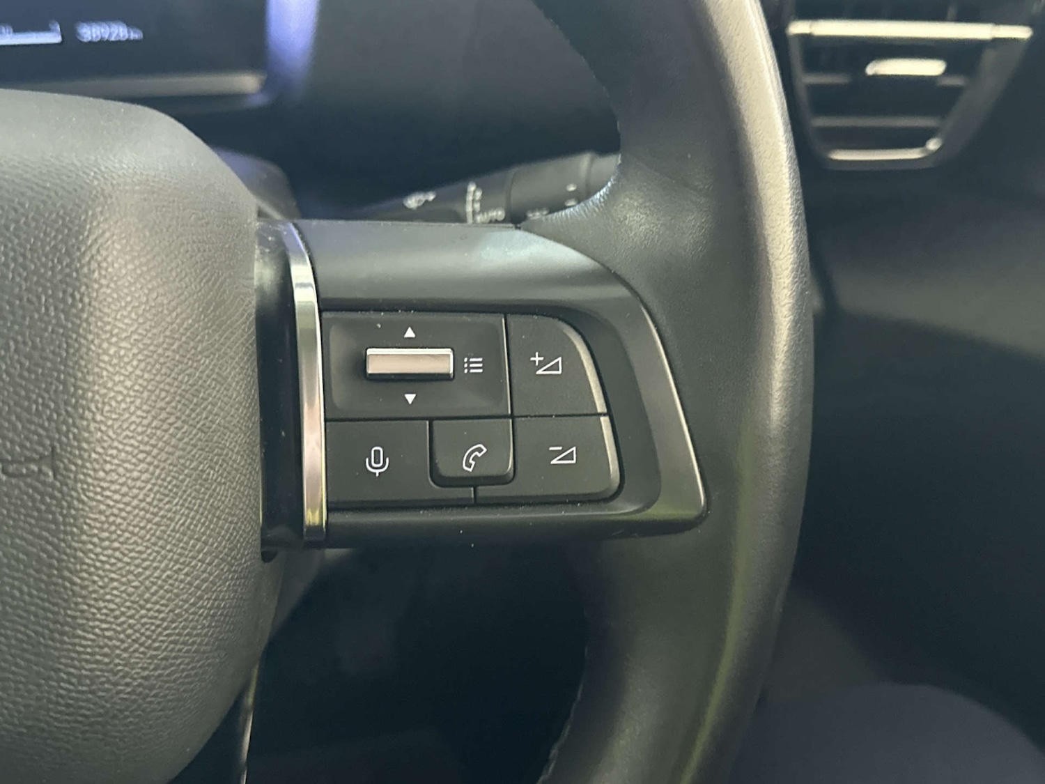 Used Citroen e-C4 X 2023 for sale - 77945450: Photo 19