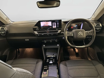 Used Citroen e-C4 X 2023 for sale - 77945450: Photo