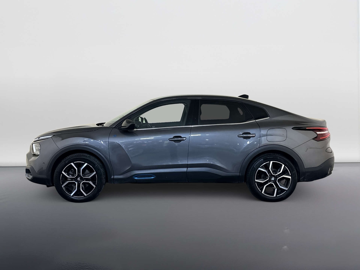 Used Citroen e-C4 X 2023 for sale - 77945450: Photo 7