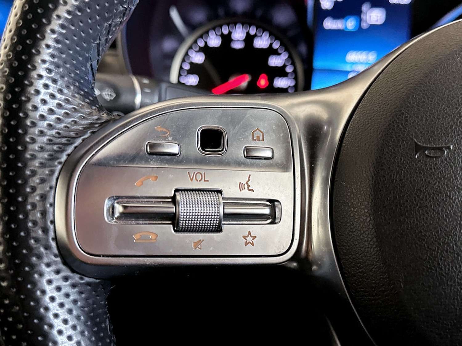 Used Mercedes-Benz C Class 2018 for sale - 77664923: Photo 18