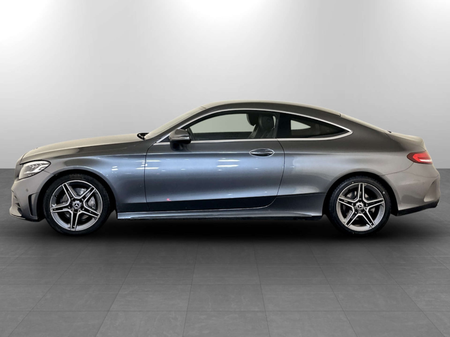 Used Mercedes-Benz C Class 2018 for sale - 77664923: Photo 7