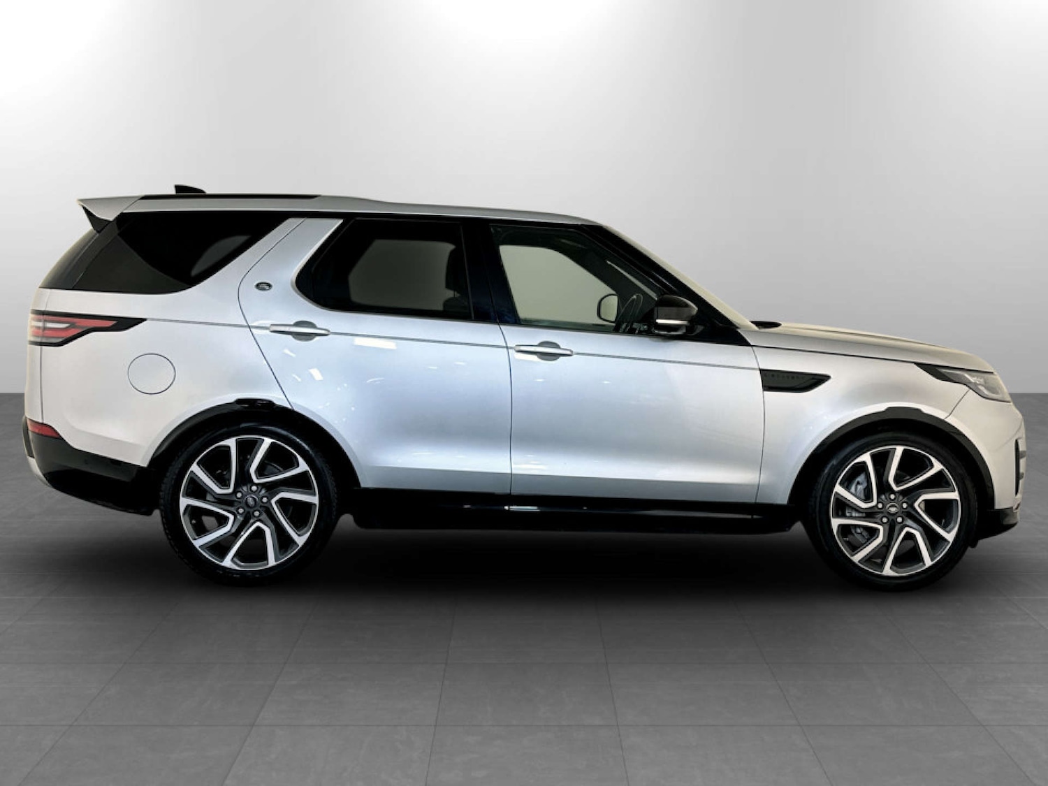 Used Land Rover Discovery 2020 for sale - 77185520: Photo 11