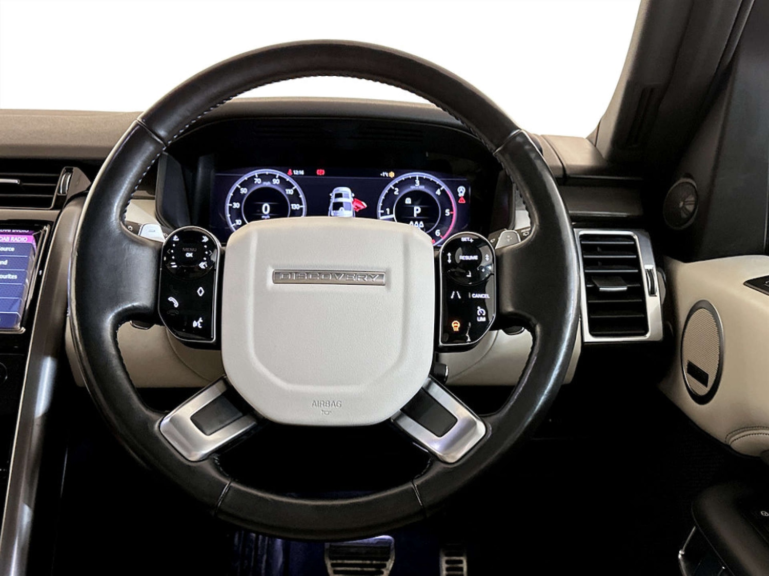 Used Land Rover Discovery 2020 for sale - 77185520: Photo 19