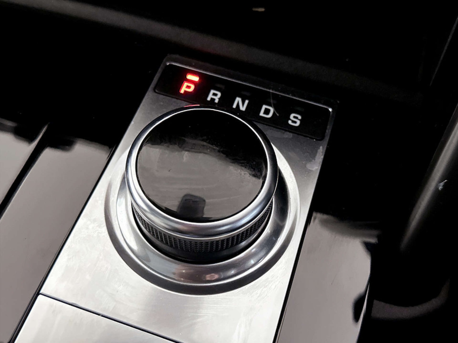 Used Land Rover Discovery 2020 for sale - 77185520: Photo 30