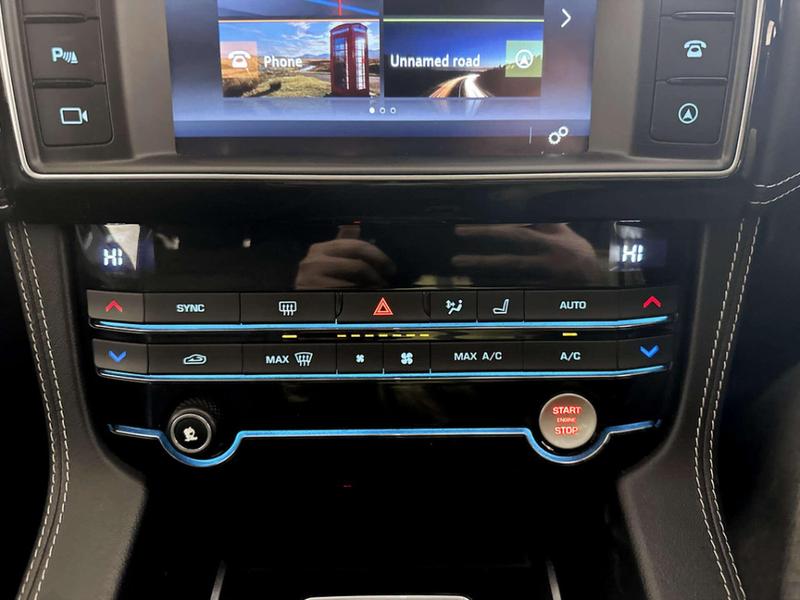 Used Jaguar F-Pace 2018 for sale - 76919925: Photo 24