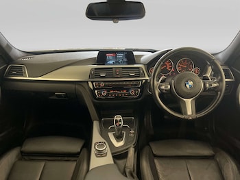 Used BMW 3 Series 2018 for sale - 79343787: Photo