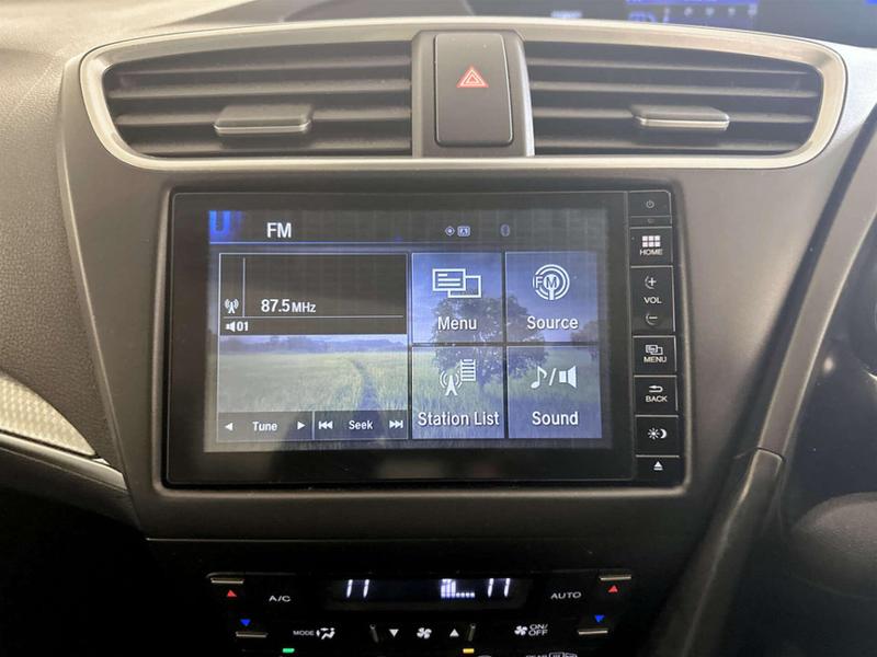 Used Honda Civic 2015 for sale - 76957141: Photo 25