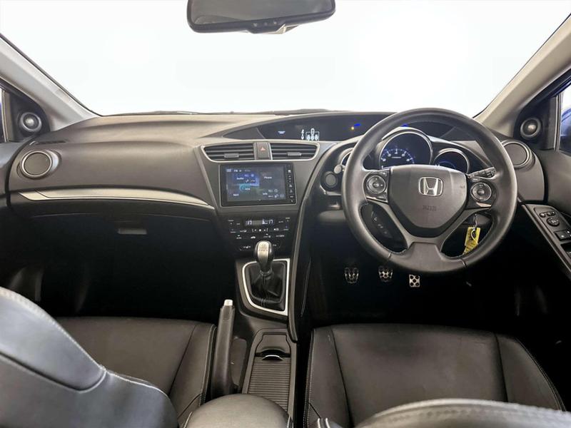 Used Honda Civic 2015 for sale - 76957141: Photo 3