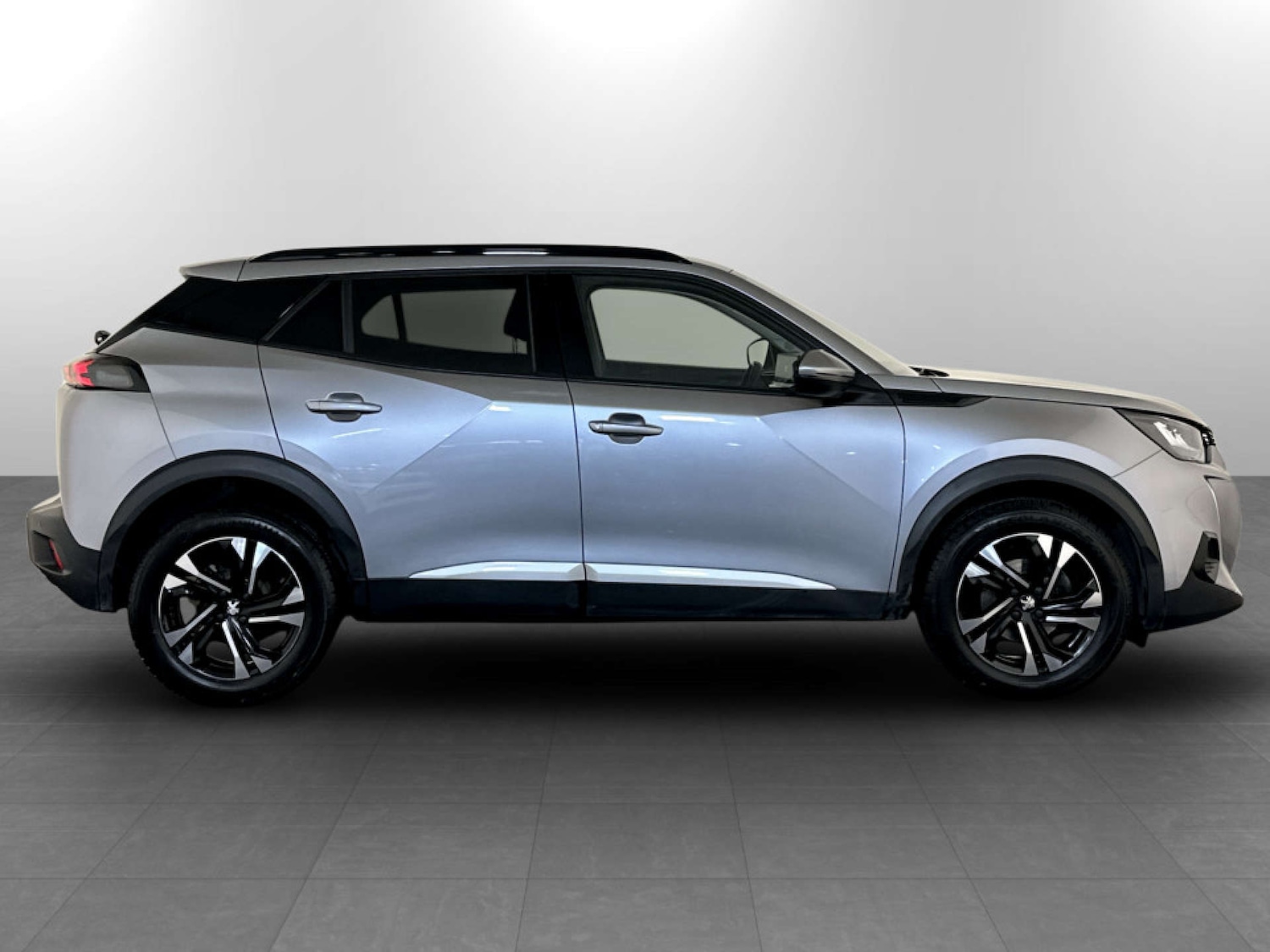 Used Peugeot 2008 2021 for sale - 77185527: Photo 11