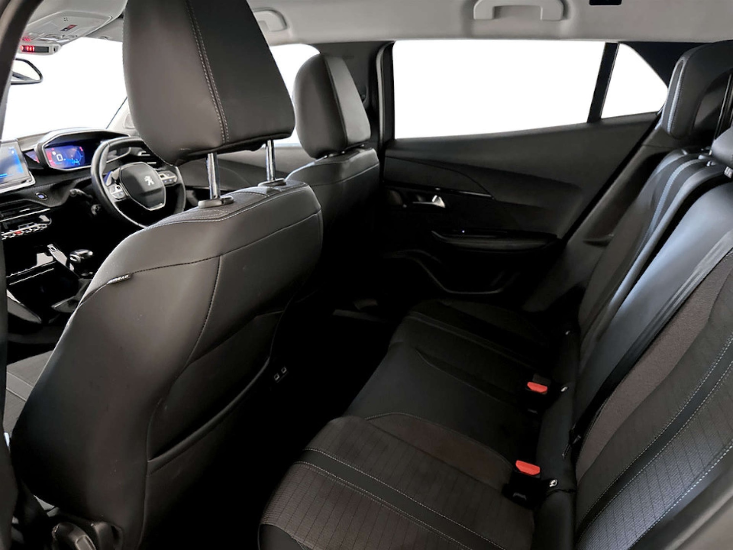 Used Peugeot 2008 2021 for sale - 77185527: Photo 14