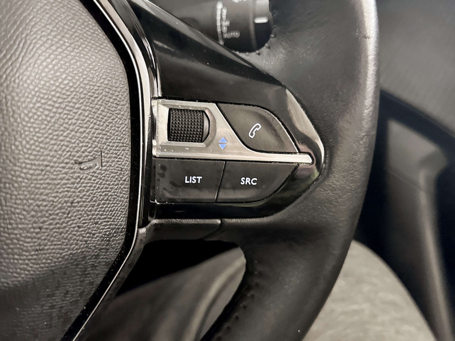 Used Peugeot 2008 2021 for sale - 77185527: Photo 19