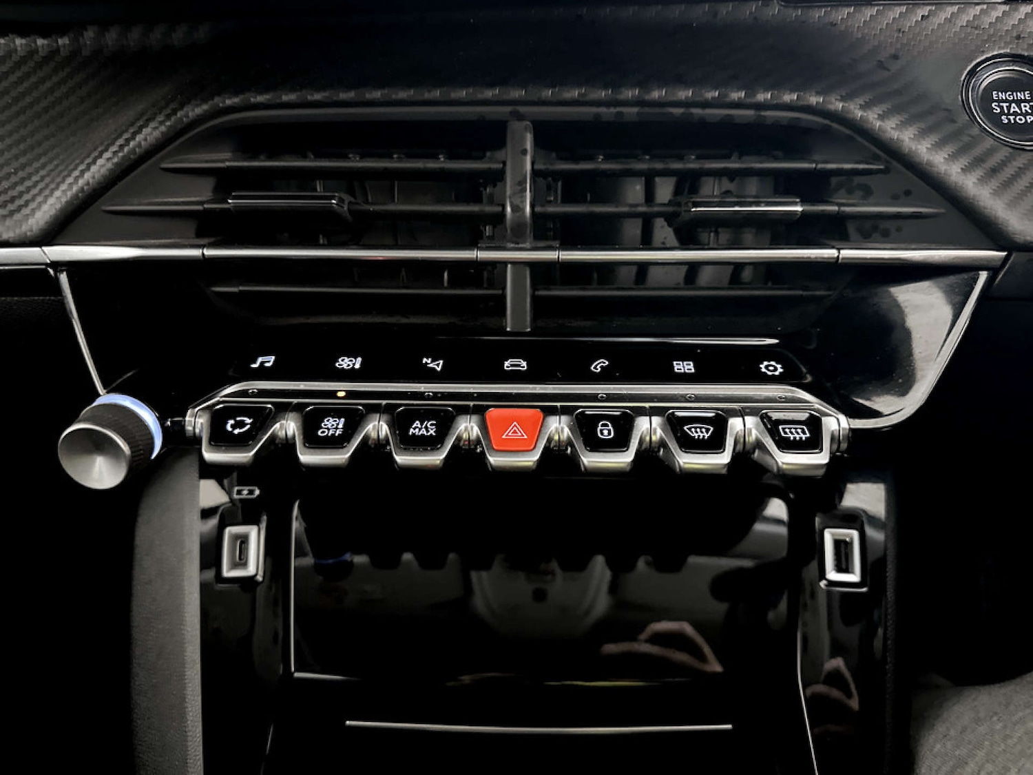 Used Peugeot 2008 2021 for sale - 77185527: Photo 25