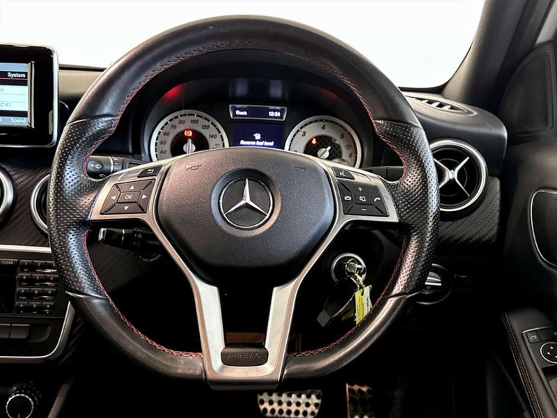 Used Mercedes-Benz A-Class 2015 for sale - 76949093: Photo 17